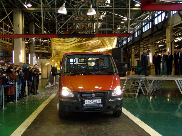Горьковский автозавод 4 февраля презентовал новый автомобиль ГАЗель-Бизнес (видео ГТРК Кремль)