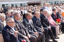 Валерий Шанцев с гостями праздника