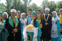 татарский народный праздник Сабантуй в Нижнем Новгороде