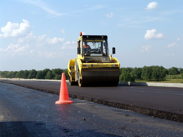 Губернатор Нижегородской области Валерий Шанцев дал указания подробно рассмотреть программу строительства сельских дорог в регионе