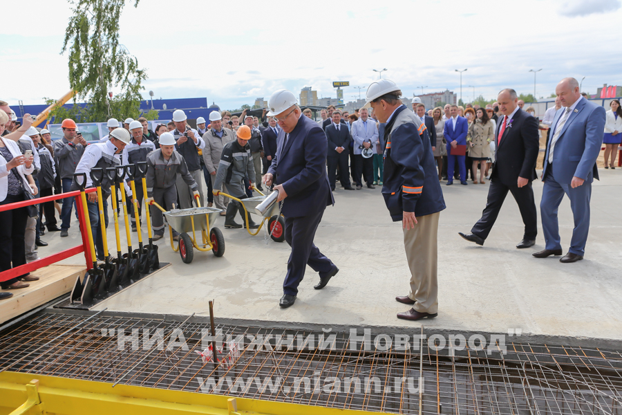 Капсула с обращением к потомкам была заложена в основание будущей станции метро Стрелка в Нижнем Новгороде 12 июня