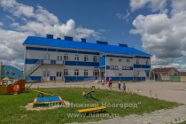 Социальная инфраструктура микрорайона Боталово-4 включает в себя: детский сад на 75 мест (на фото), офис врача общей практики, магазин, спортивная и детская площадки, семейные детсады, сквер