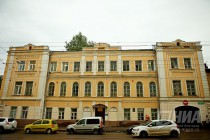 Фасад здания первого детского приюта, ул. Ильинская, д. 78