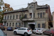 Особняк, также в духе модерн, дом Ф.И. Обжорина-Коротина (ул. Пискунова, 37), планируется реконструкция.