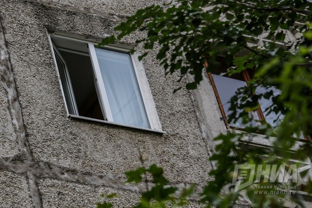 Студентка из Балахны Нижегородской области приговорена к исправительным работам за смертельное падение племянника из окна