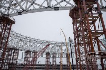 На стадионе Нижний Новгород началась установка внутреннего опорного кольца над трибунами