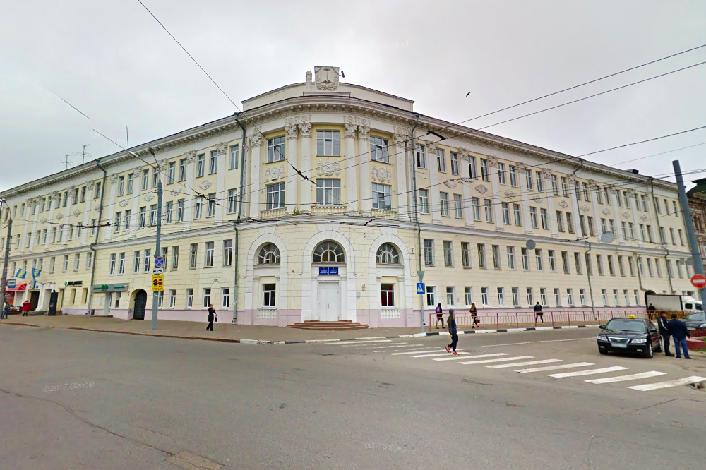 Здание нижегородской гимназии №1