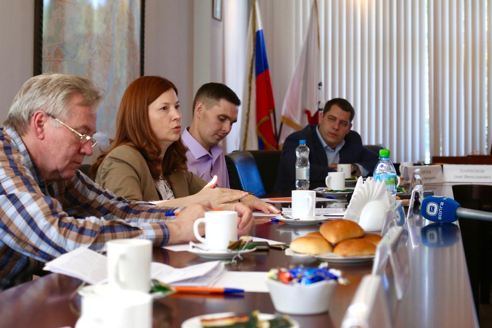 Около 20 человек приняли участие в первой встрече главы Нижнего Новгорода Елизаветы Солонченко с блогерами