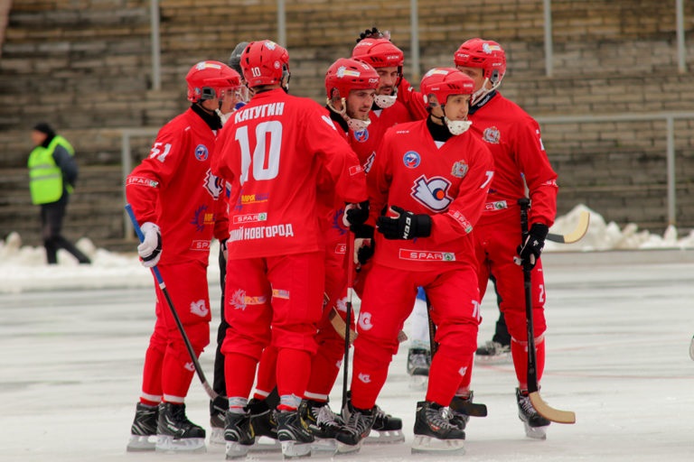 Нижегородский ХК "Старт" в первом матче сезона сыграл вничью с "Динамо-Казань"