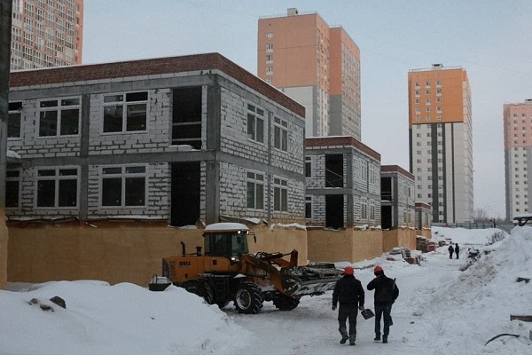 Детский сад в микрорайоне "Бурнаковский" будет построен к 1 июля, - Владимир Панов