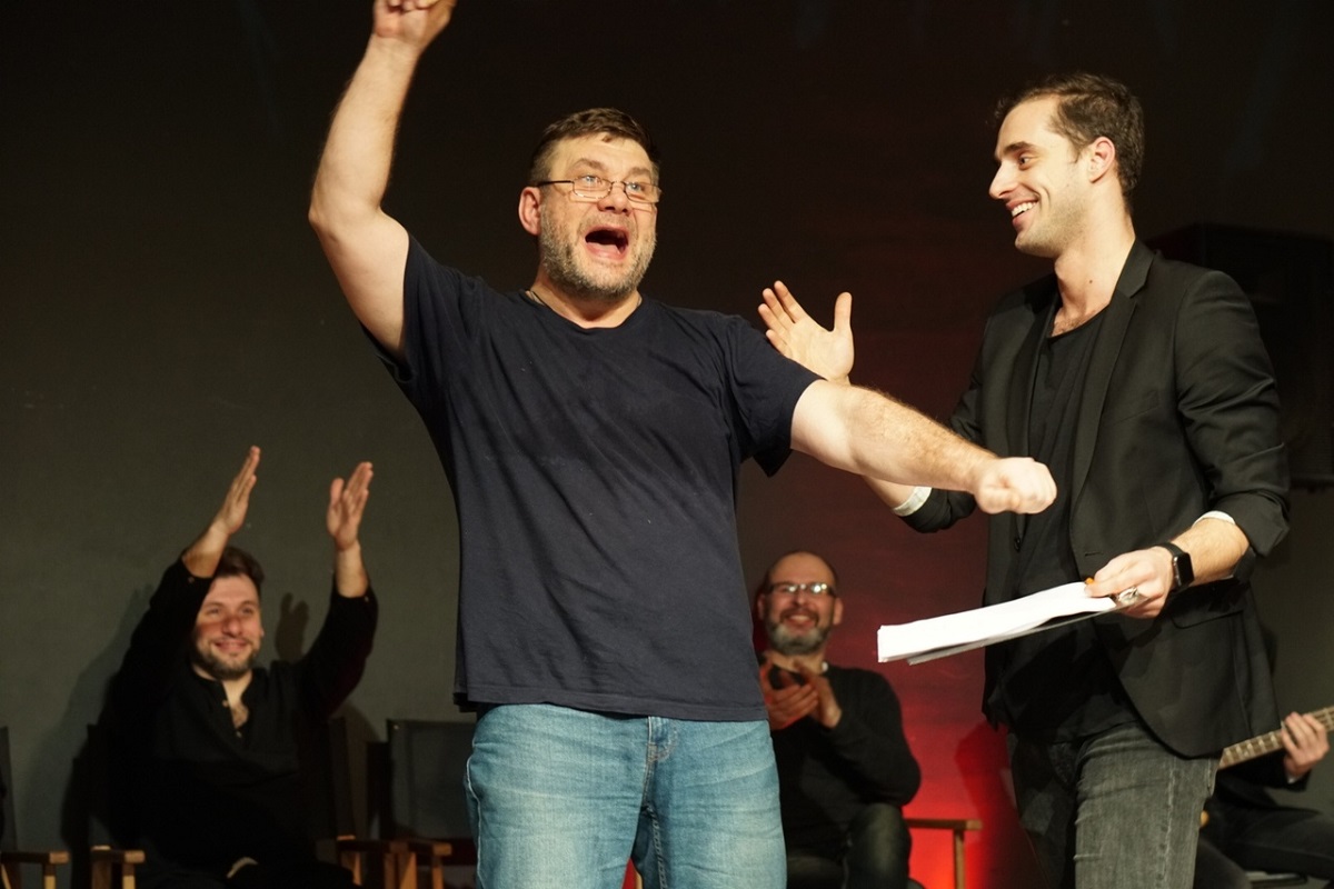 Олег Шапков победил известных нижегородских актеров в конкурсе театральной импровизации