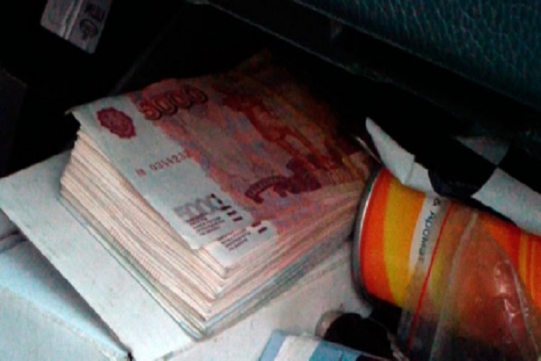 Руководитель нижегородской фирмы подозревается в коммерческом подкупе 