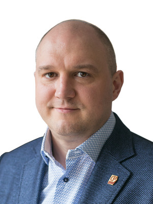 Валерий Гельжинис защитил магистерскую диссертацию