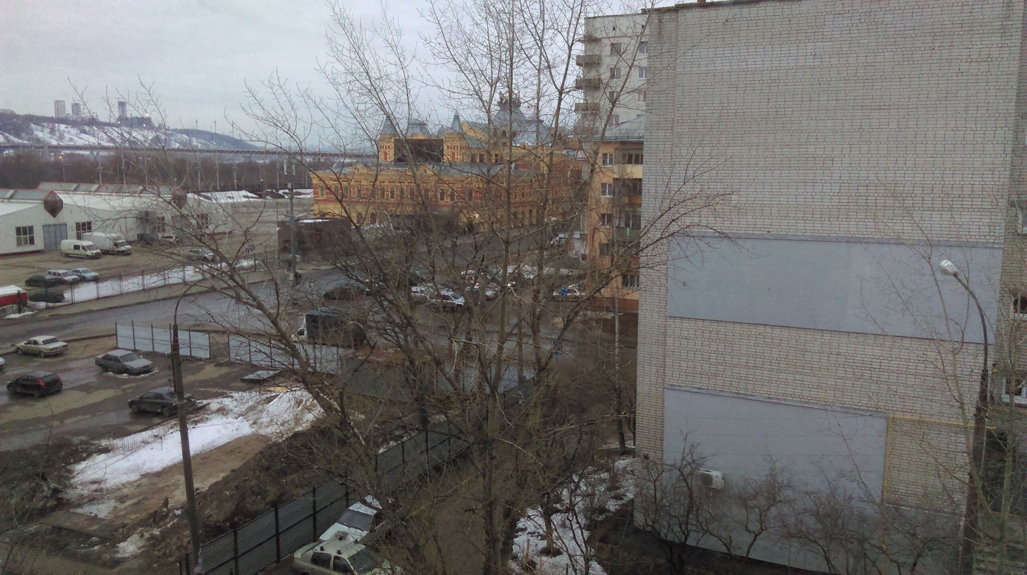 Жители микрорайона "Ярмарка" обратились к нижегородским властям с просьбой помешать строительству гостиницы