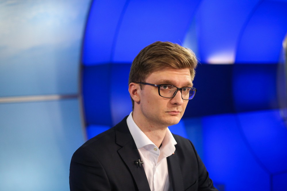 "Команда правительства" - инструмент развития кандидатов", - Алексей Карапузов