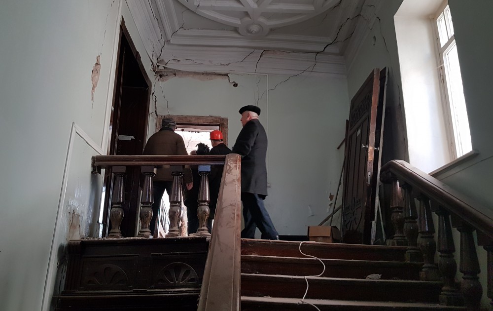 Специалисты приступили к работам по реставрации в Нижнем Новгороде "шахматного дома"