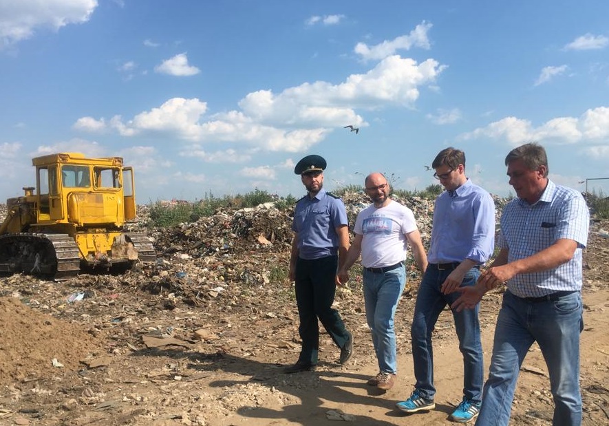 Виновных в возгорании свалки в Сергачском районе оштрафуют