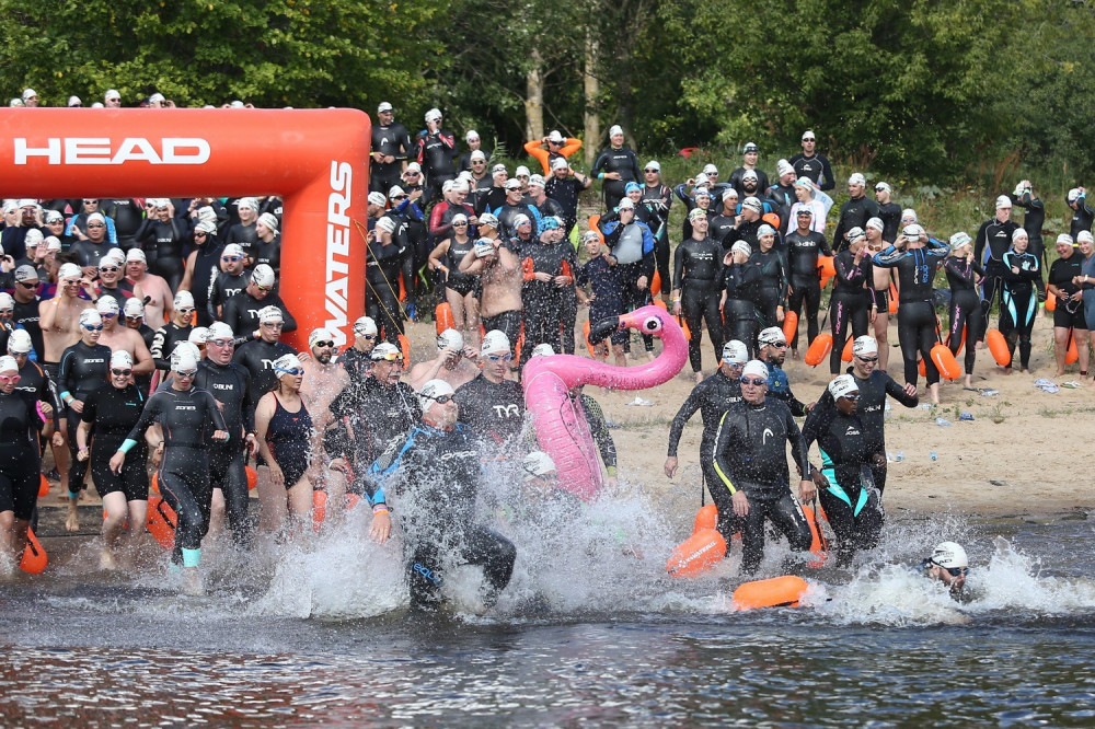 Глеб Никитин принял участие в крупнейшем европейском заплыве, прошедшем в Нижнем Новгороде - X-Waters Volga