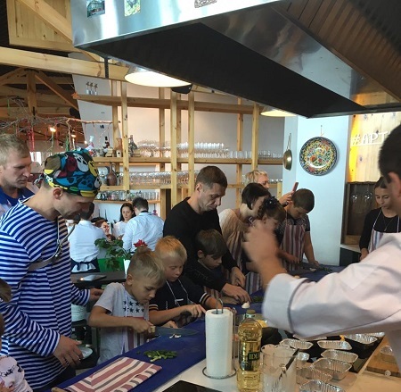 Энергетики Нижегородского филиала "Т Плюс" провели "День знаний" для первоклассников