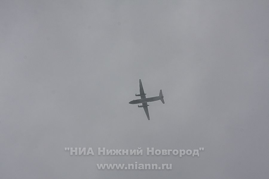 Двух пьяных авиапассажиров, устроивших драку в самолете, арестовали в Нижнем Новгороде