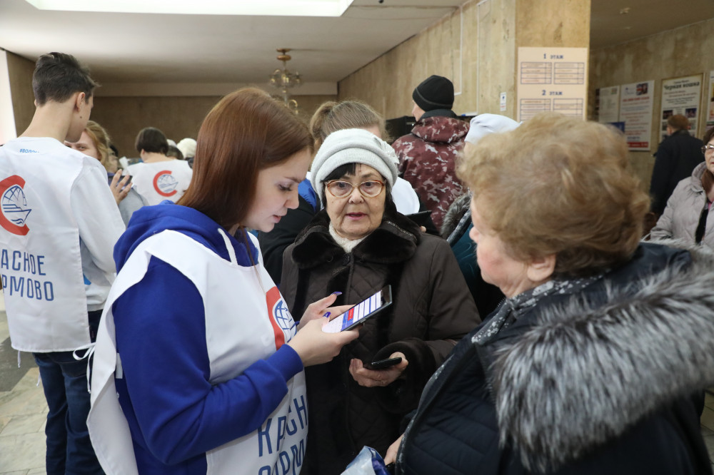 Сотрудники "Красного Сормова" проголосовали за присвоение Нижнему Новгороду звания "Город трудовой доблести"