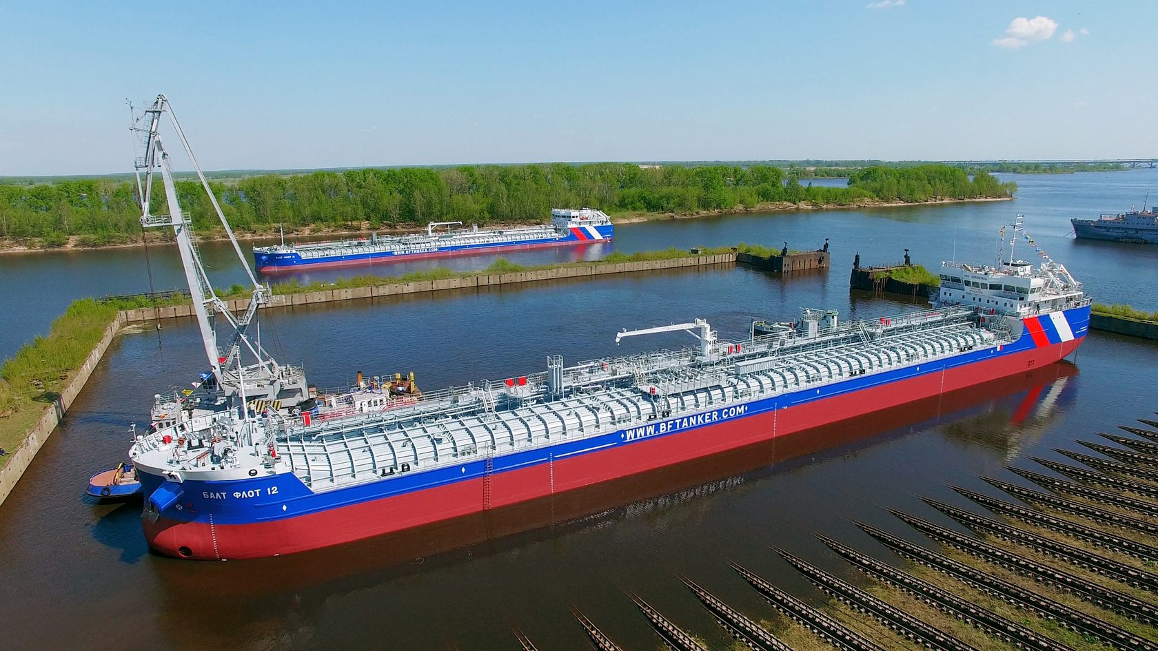 История развития нижегородского судостроения: от деревянных кораблей до новых "Метеоров"