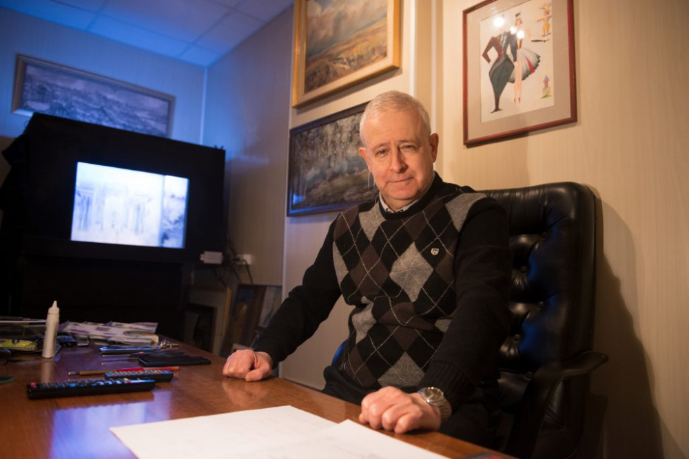 "Считаю преждевременно менять спектакль "Лебединое озеро" на новый", - Евгений Спекторов