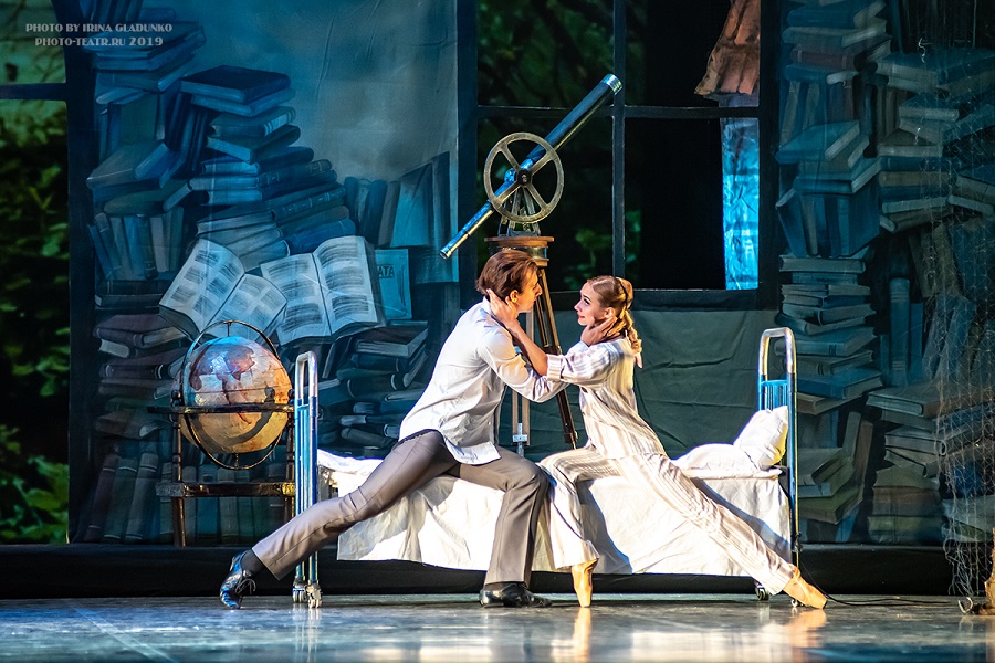 Нижегородский театр оперы и балета проведет онлайн-показ премьеры сезона "Безымянная звезда" 10 апреля