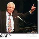 Американский медиамагнат Тед Тернер намерен приобрести 30 процентов акций телекомпании НТВ за 60-70 миллионов долларов