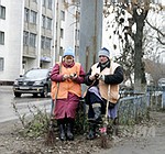 На дворниках сэкономить не удалось - у них всегда есть работа