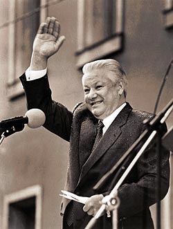 Первый Президент России Борис Ельцин скоропостижно скончался на 77-ом году жизни