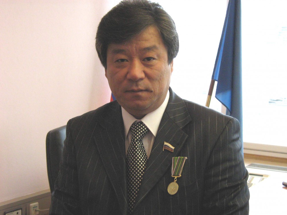 Депутат Госдумы Любомир Тян награжден медалью За заслуги в проведении Всероссийской сельскохозяйственной переписи в 2006 году