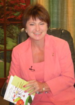 Нина Зверева: Когда человек уже стал политиком, он перестает быть журналистом