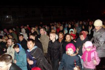 Крестный ход вокруг храма