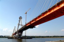 Вид на мост с нижегородской стороны