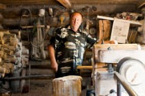 Мастер-надомник Петр Даньшин (Вознесенский район, Нижегородская область)