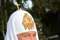 Фоторепортаж: Патриарх Московский и всея Руси Кирилл освятил Феодоровский собор в Городце Нижегородской области (12.09.2009)