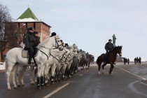 Парад конной милиции на площади Минина и Пожарского