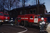 Отсутствие воды в гидранте осложнило ликвидациюпожара