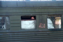 Террорист, взявший заложников, ведет переговоры с правоохранительными органами