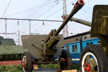 Артиллеристская пушка в составе эшелона