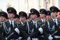 В парадном строю курсанты Нижегородского высшего командного инженерного училища
