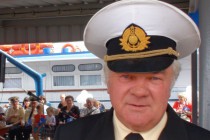 Руководитель детского речного пароходства