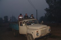 Местные жители на собственном транспорте патрулируют леса