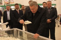 Владимир Жириновский оценивает пельмени