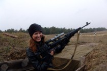 Корреспондент т/к Волга Анна Казьбан с СВД