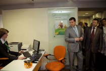 Олег Сорокин осмотрел здание филиала Сбербанка