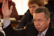 Депутат Анатолий Волков