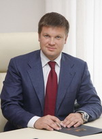 Антон Аверин