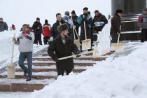 Субботник на площади Минина и Пожарского